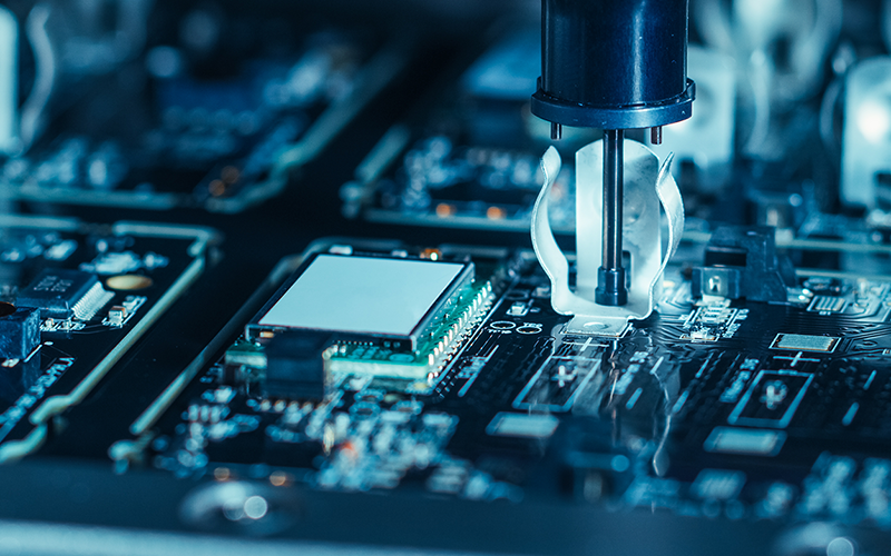 Intel Xeon D: A Significant Leap Forward in General Purpose Processor (GPP) Technology Across the Spectrum of Defense Applications Intel Xeon D: A Significant Leap Forward in General Purpose Processor (GPP) Technology Across the Spectrum of Defense Applications
